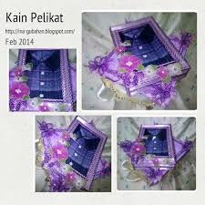 Anda juga boleh menempah perkhidmatan membuat gubahan hantaran kain pelikat menerusi online. Gubahan Ina Gubahan Hantaran Bunga Dip Dan Bunga Stokin Facebook