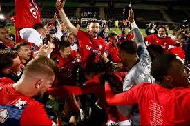Lille will demand compensation from christophe galtier's next club after the coach behind the stunning ligue 1 title success announced his departure. Lille Champion De France De Football Devant Le Psg