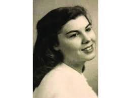 Donna Leland's Instagram, Twitter & Facebook