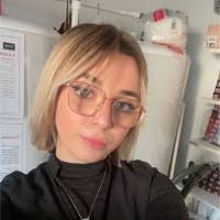 9 "Adele Girard" profiles