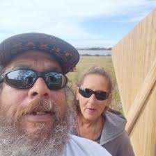 Can anyone recommend a local fence repair or replacement company?