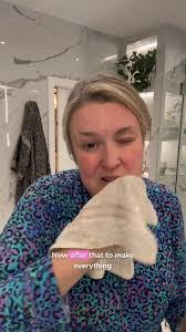 Rhonda Mckeown's Instagram, Twitter & Facebook