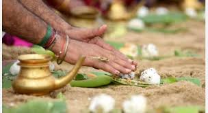 ஆடி அமாவாசை ; தர்ப்பணம் யாரெல்லாம் கொடுக்கணும்? - முன்னோருக்கு நன்றி  சொல்லவேண்டாமா? | aadi amavasai - hindutamil.in