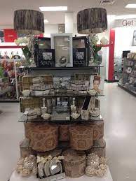 Tj Maxx Endcaps Retail Store Interior Design Retail Display Store Displays