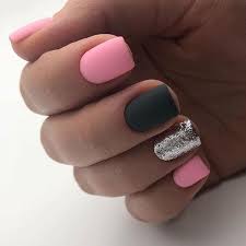 Black And Baby Pink Acrylic Nails Pink Silver Or Black Nail Manicure Nailart Fashion Friends Beauty Silver Nails Square Nails Square Nail Designs