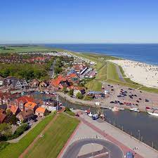 Neuharlingersiel is a municipality in the district of wittmund, in lower saxony, germany. Neuharlingersiel Das Fischerdorf In Ostfriesland An Der Nordseekuste