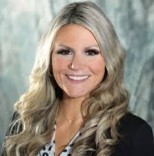 Amber Evans's Instagram, Twitter & Facebook