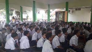 Maka dengan ini dalam upaya meningkatkan kompetensi guru smp negeri 8 bekasi mengadakan kegiatan sosialisasi pengenalan aplikasi ujian berbasis digital yang bisa diakses. Menjelang Us Unbk Smp Negeri 29 Kota Bekasi Gelar Doa Bersama Info Pendidikan News