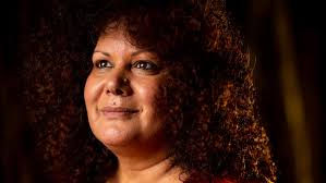 Malarndirri McCarthy's rise from TV journalist to federal Indigenous  Australians minister
