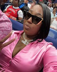 Queens of Bundles Boutique