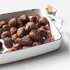 Cook sausage, breaking it up with a fork, until no longer pink, about 5 minutes. Thanksgiving Appetizer Recipes Wallpaper Page Of 1 Images Free Download Italian Appetizer Mozzarella Tomato Basil Appetizer Appetizers Part 1 Appetizer Recipes