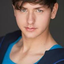 Stream Arthur Bryan- Commercial Voice Over Reel by Arthur Bryan Marroquin