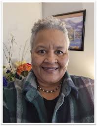 Evia Young Receives Lifetime Achievement Award