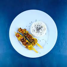 Brochettes De Poulet Moutarde Estragon Citron La Cerise Sur Le Maillot Recette Brochette Poulet Poulet Moutarde Brochette