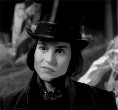 W W Charlie And The Chocolate Factory 28010329 500 466 Gif 500 466 Personnages Personnage Disney Personnages Masculins