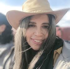 Lily Karol Rios (@kiru.americana) • Facebook