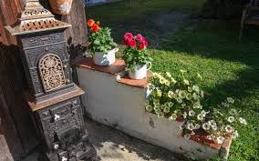 Heute möchten wir ihnen zeigen, was man alles für den garten damit. Gartenmobel Aus Europaletten Mit Fantasie Den Garten Individuell Gestalten Native Plants Gartenblog