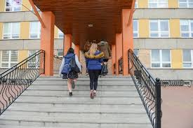 Został wpisany do rejestru zabytków. Powrot Do Szkol 17 Maja 2021 Zagrozony Uczniowie Nie Sa Pewni Powrotu Eska Pl