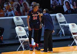 Rebels Women S Basketball Coach Yolett Mcphee Mccuin Gets Contract Extension Wreg Com
