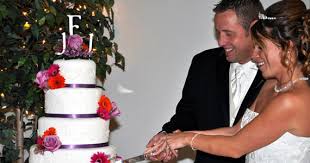 Popular Songs To Cut The Cake Wedding Cake Cutting Music