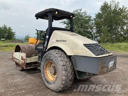 Ingersoll Rand SD-122DX Smooth Drum Roller