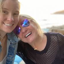 Linda Turek's Instagram, Twitter & Facebook