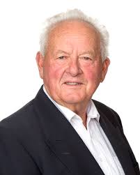 Squash: Abbie Palmer carries