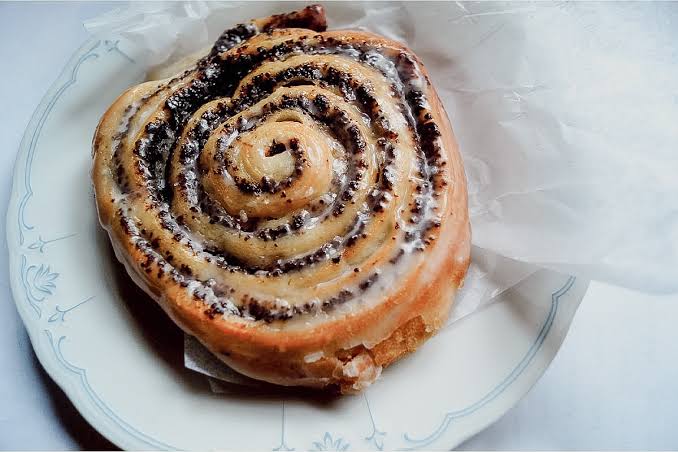 Poppy Seed Rolls