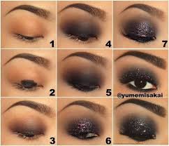 Como Maquillar Los Ojos Paso A Paso Para Principiantes Maquillaje De Ojos Paso A Paso Para Principiantes Buscar Con Google Curso De Maquillaje Curso De Maquillaje Gratis Maquillaje Gratis