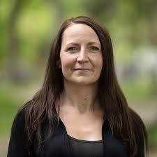 Moving Forward 2021Annual Report