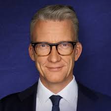 Sven Wolf (@svenwolf.nrw) • Instagram photos and videos