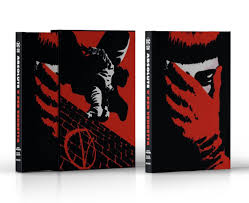 V per vendetta (v for vendetta) è un film del 2005 diretto da james mcteigue.il film è tratto dal romanzo a fumetti v for vendetta, scritto da alan moore e illustrato da david lloyd, prodotto e adattato per il grande schermo da lana e lilly wachowski. Negozio V Per Vendetta Dc Absolute