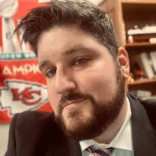 Elizabeth Danforth (@TiztheLiz)