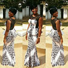 Ankara Black And White African Print Dress Ankara Is So Timeless That You Can Combine It Perfectly With The Right Accessories For A Glamorous Look In This Ankara Fashion And African Fashion Dresses African Print Dresses African