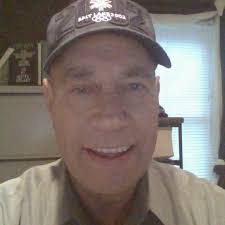 Van Ritshie's Instagram, Twitter & Facebook