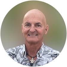 Wir trauern um Arno Burnier. Wieder ist ein ganz Großer viel zu früh von  uns gegangen. Vielen Dank für deine Inspiration! R.I.P.