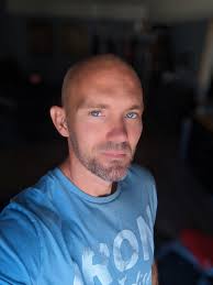 47-year-old Randy Buckner is accused of killing his girlfriend at her Grand  Rapids home before fleeing the state. Dash cam video shows his arrest in  Albuquerque.