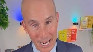 Attention Span: A Groundbreaking Way to Restore Balance, Happiness and  Productivity―A Must-Read Guide to Dealing with Distractions and Regaining  Focus in the Modern World: Mark, Gloria: 9781335449412: Amazon.com: Books