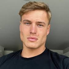 Samuel Rains's Instagram, Twitter & Facebook