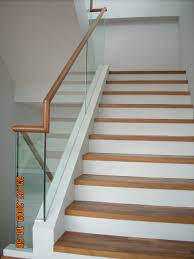 Glass Stair Case Ccn Aluminium