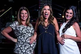 Quantos anos tem silvio santos? Silvio Santos Reune As Mulheres De Sua Vida Incluindo As Filhas Gravidas Ao Mesmo Tempo Famosos Extra Online