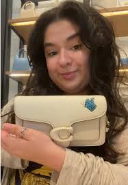 Creating Art with Sugar Land Coach Store Collaboration