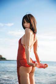 女優・森川葵がランジェリー姿で妖艶な雰囲気、水着カットでハツラツとした表情に 写真集『Ebipilaf』掲載カット3点を解禁（動画あり） |  SPICE - エンタメ特化型情報メディア スパイス