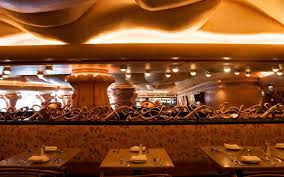 Featuring flavors, like ultimate red velvet, dulce de leche, and tiramisu, this list of cheesecakes at cheesecake factory will have you drooling. Cheesecake Factory Chicago