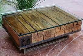 Echtholz im innenraum schaft eine wohnliche atmosphäre. Couchtisch Selber Bauen Ideen Und Nutzliche Tipps Archzine Net Couchtisch Selber Bauen Couchtisch Holz Holztisch Selber Bauen