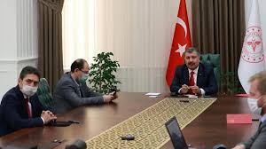 Bilim kurulu toplantısı saat 17.00'de başladı. Bilim Kurulu Bugun Toplaniyor