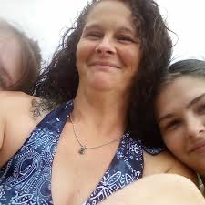 April Dowdy's Instagram, Twitter & Facebook