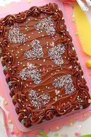 Birthday Chocolate Sheet Cake Designs Baby Shower Cakes And Frosting Recipes In 2020 With Images Sheet Cake Designs Vanilla Sheet Cakes Birthday Sheet Cakes