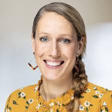 Christine Langer's Instagram, Twitter & Facebook