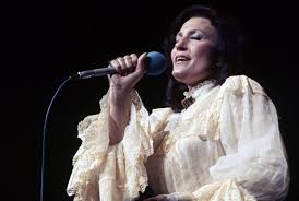 Grand Ole Opry To Celebrate Loretta Lynn's 90th Birthday - MusicRow.com